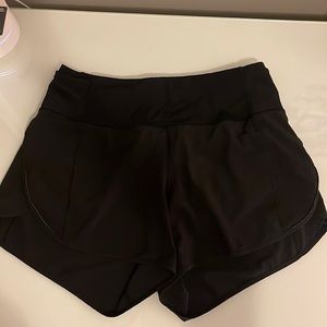 black lulu lemon shorts size 6